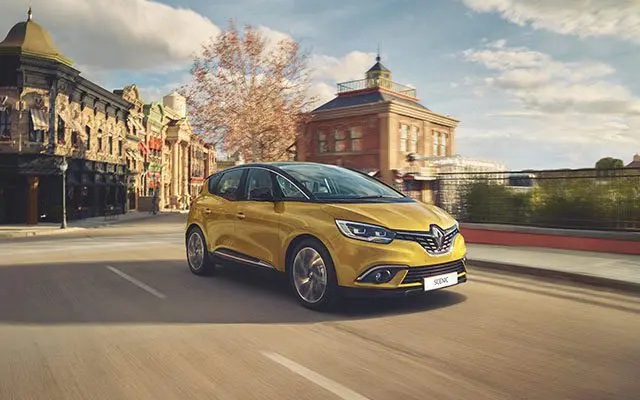 Storyteq Case Study: Renault